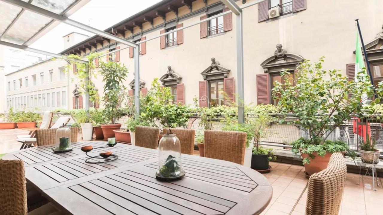 Italianway - Galleria Unione Apartment มิลาน ภายนอก รูปภาพ